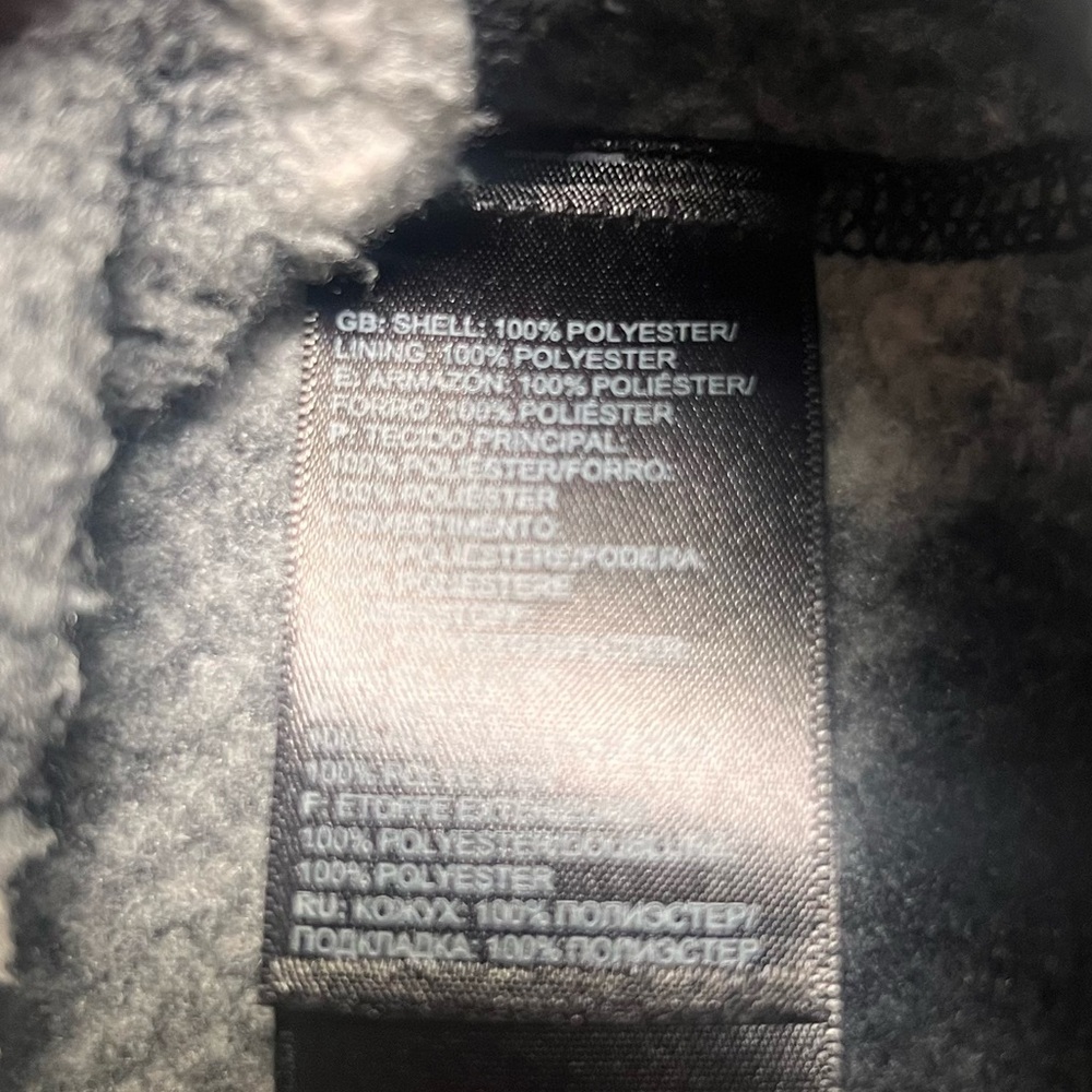 The North Face Gordon Lyons ½ Zip // Black Plaid // XL - Picture 4 of 6